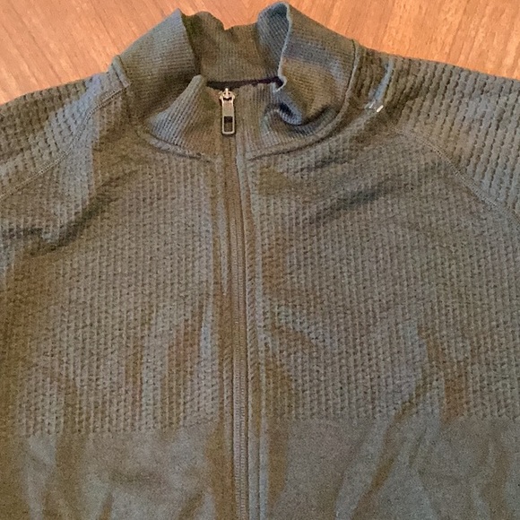 EUC Lululemon performance jacket - Picture 2 of 5